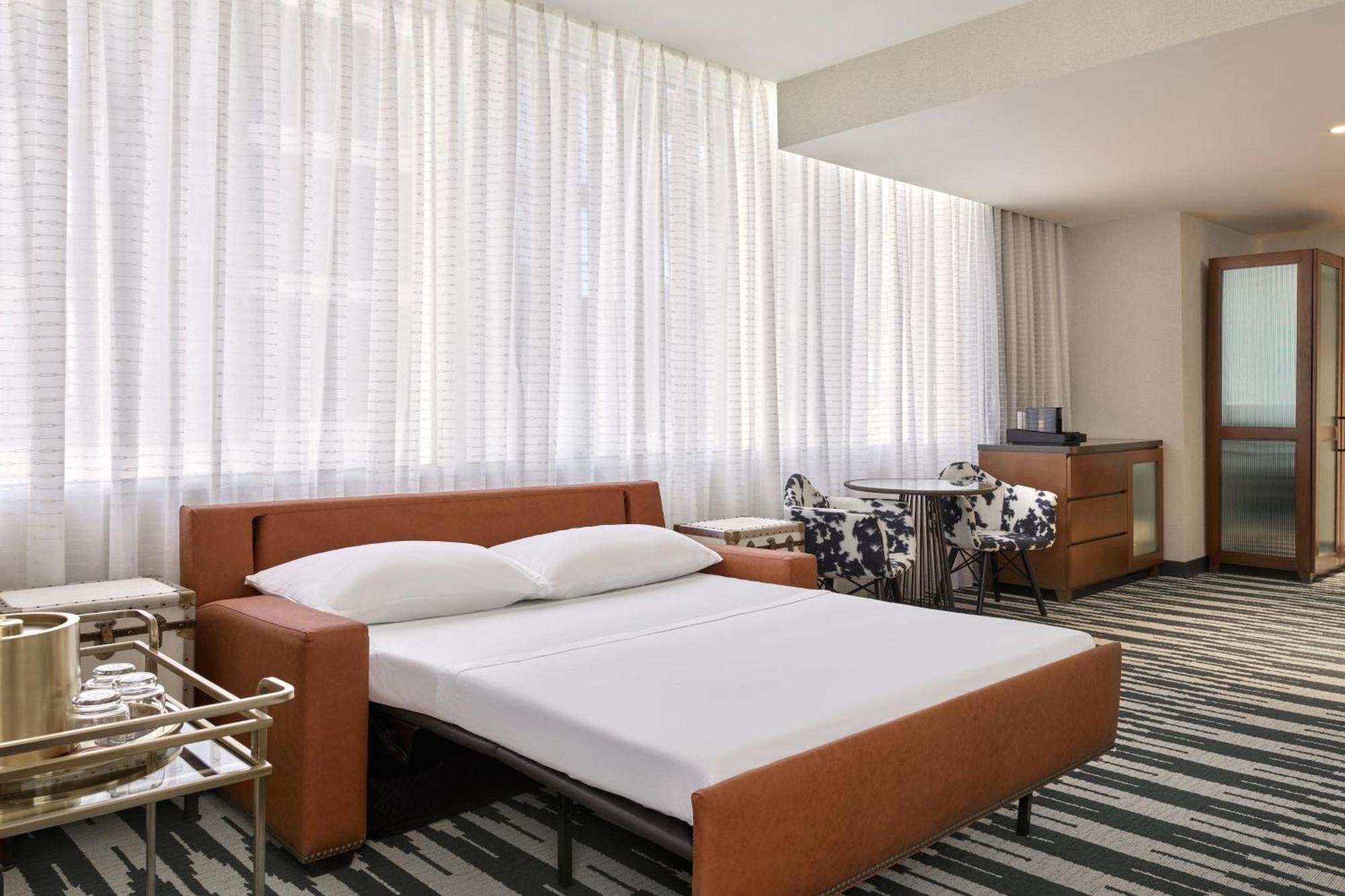 The Leo Kent Hotel, Tucson, A Tribute Portfolio Hotel エクステリア 写真