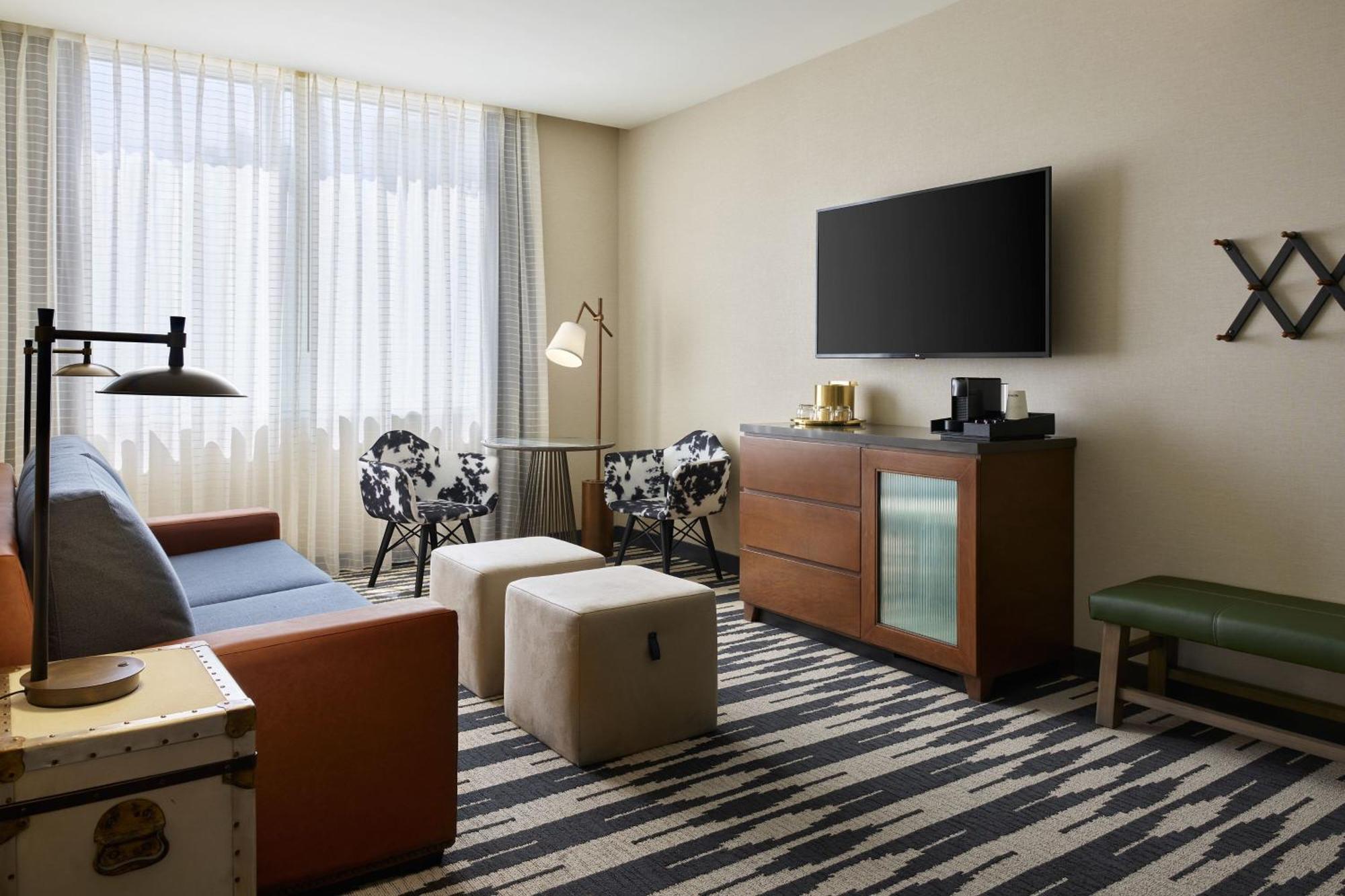 The Leo Kent Hotel, Tucson, A Tribute Portfolio Hotel エクステリア 写真