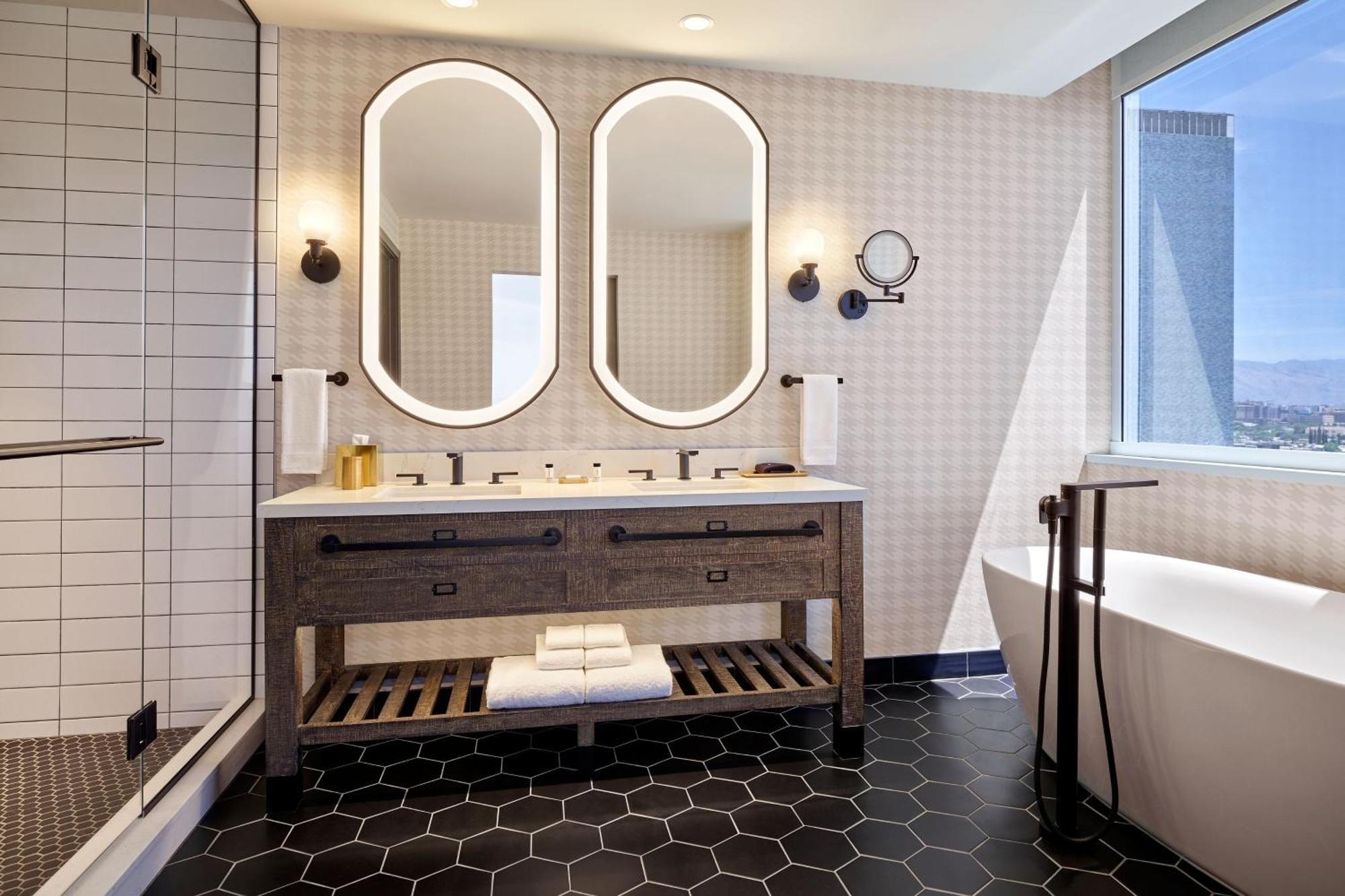 The Leo Kent Hotel, Tucson, A Tribute Portfolio Hotel エクステリア 写真